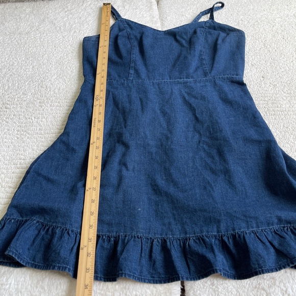 Old Navy Denim Mini Dress Women's L Blue Ruffle Cotton Sleeveless - Picture 11 of 12